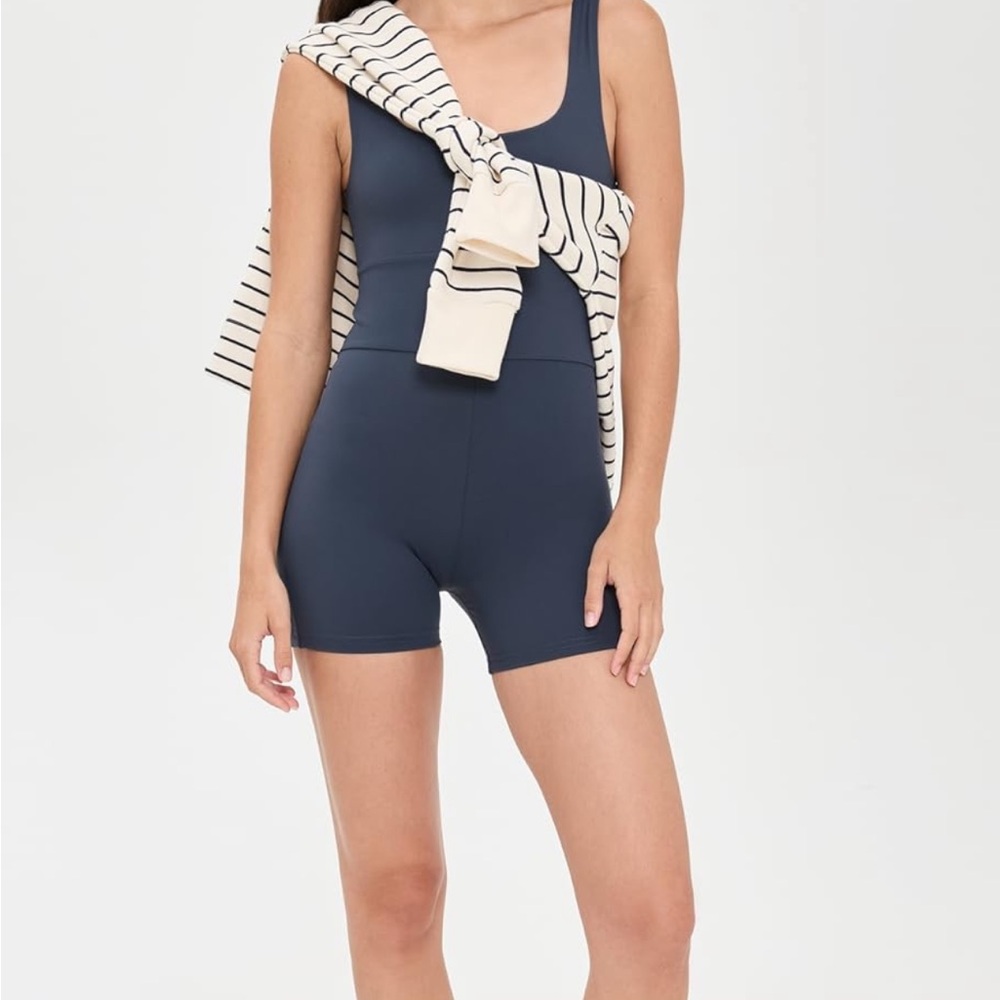 Strut- This Stylish Navy Women's Romper